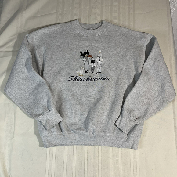Vintage Embroidered Peasant Shipshewana Folk Sweatshirt USA Large Gray Comfy - Picture 1 of 7